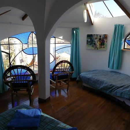 Hostal Las Olas 科帕卡巴纳 外观 照片